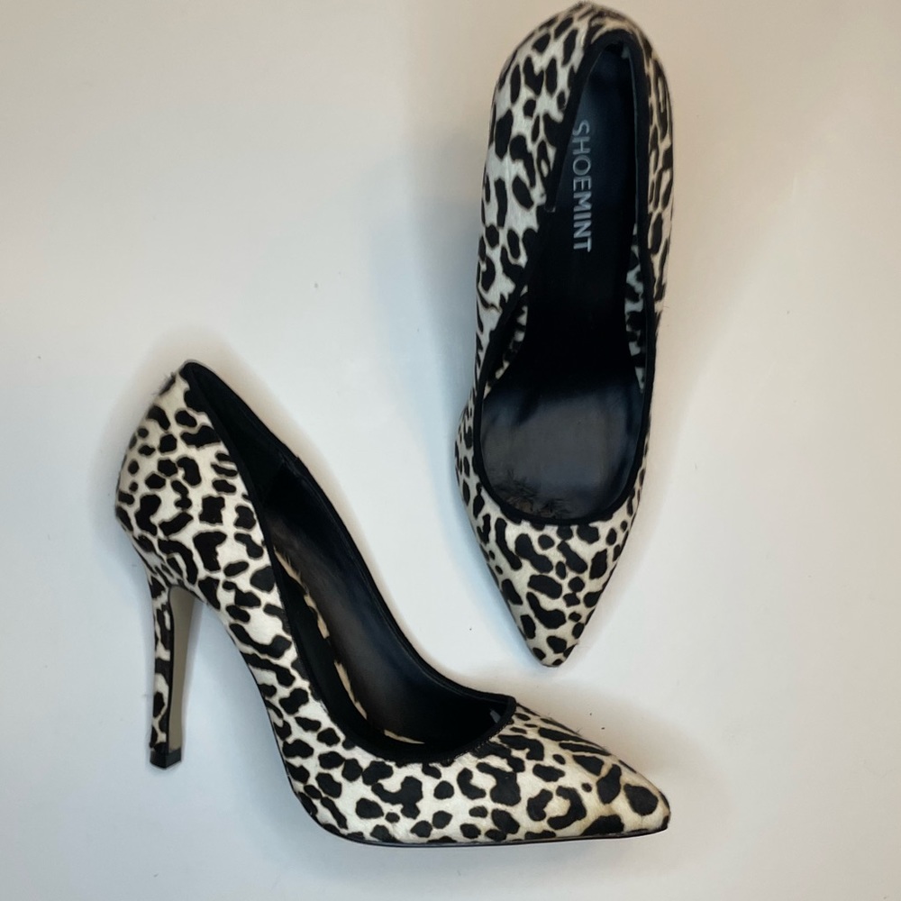 Shoemint Animal Print Faux calf hair Pumps